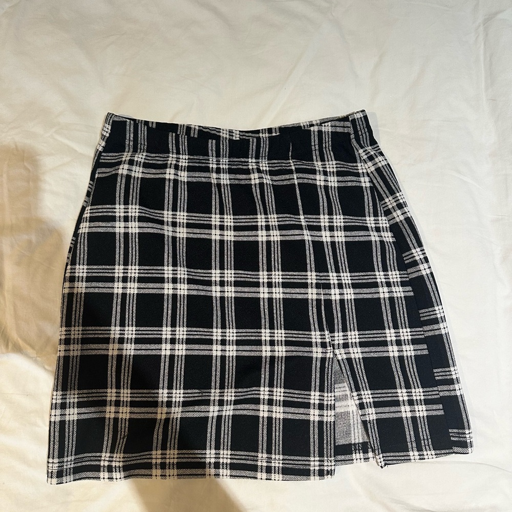 Black and white checkered mini skirt from Forever 21